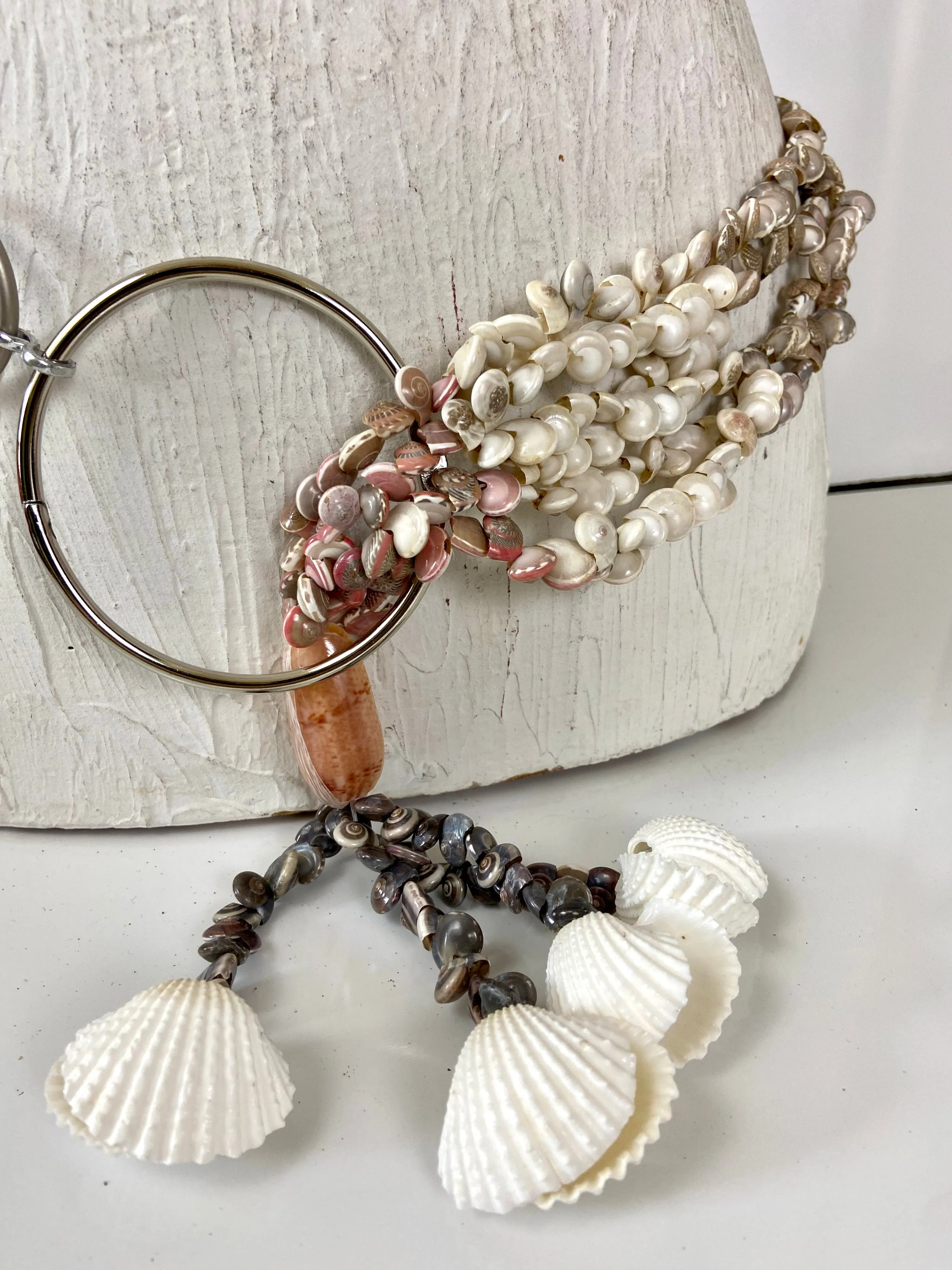 Boho Shells 🐚 in a big circle ⭕️ belt