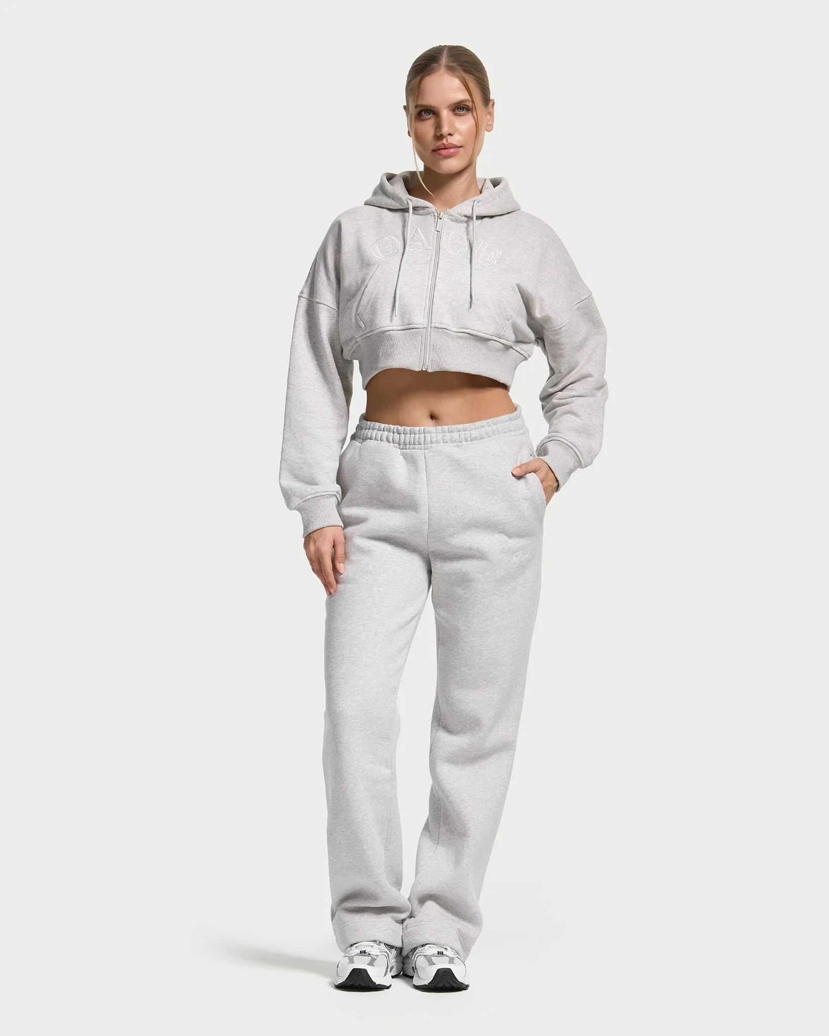 Calm Cropped Zip Jacket
