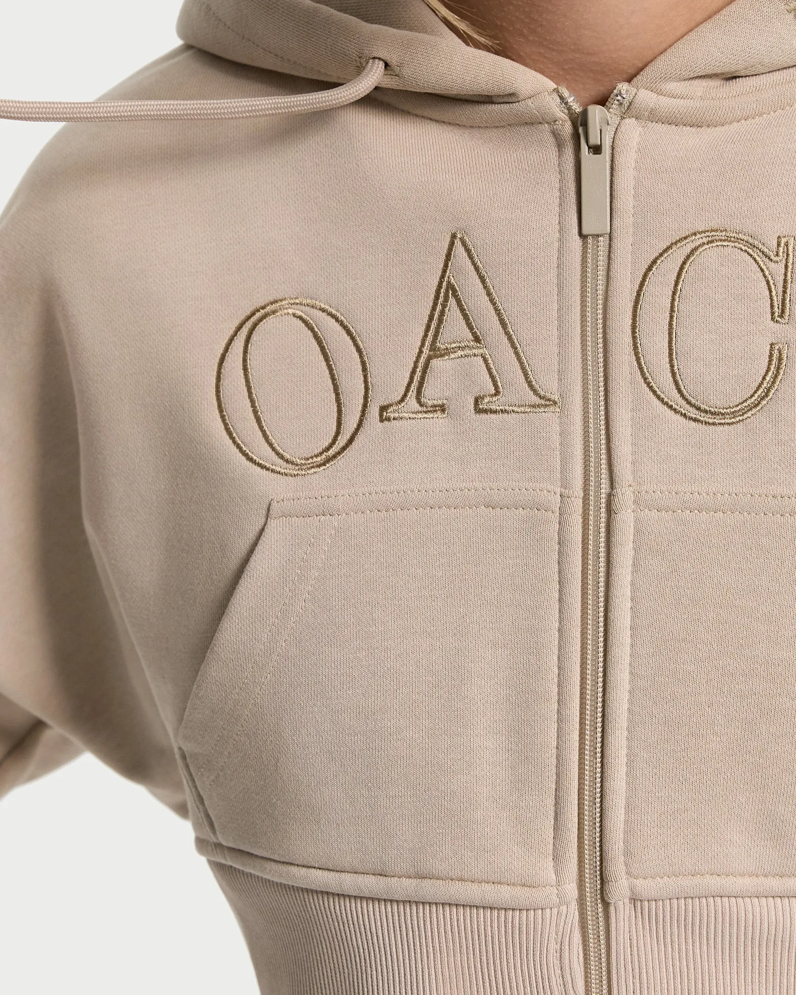Calm Cropped Zip Jacket