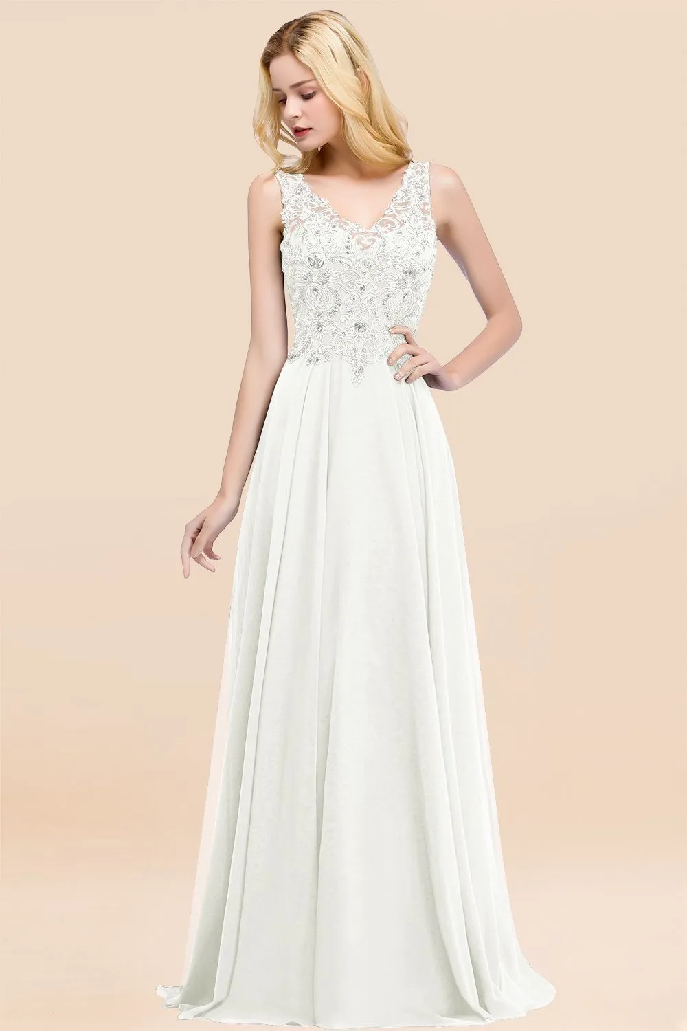 Dusty Rose Long A-line Lace V-Neck Bridesmaid Dresses With Appliques