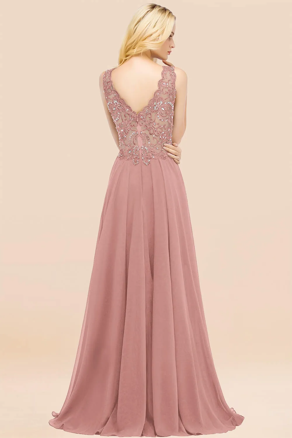 Dusty Rose Long A-line Lace V-Neck Bridesmaid Dresses With Appliques