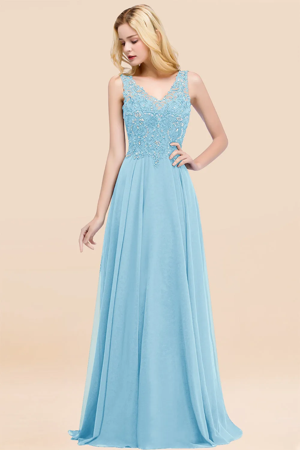 Dusty Rose Long A-line Lace V-Neck Bridesmaid Dresses With Appliques