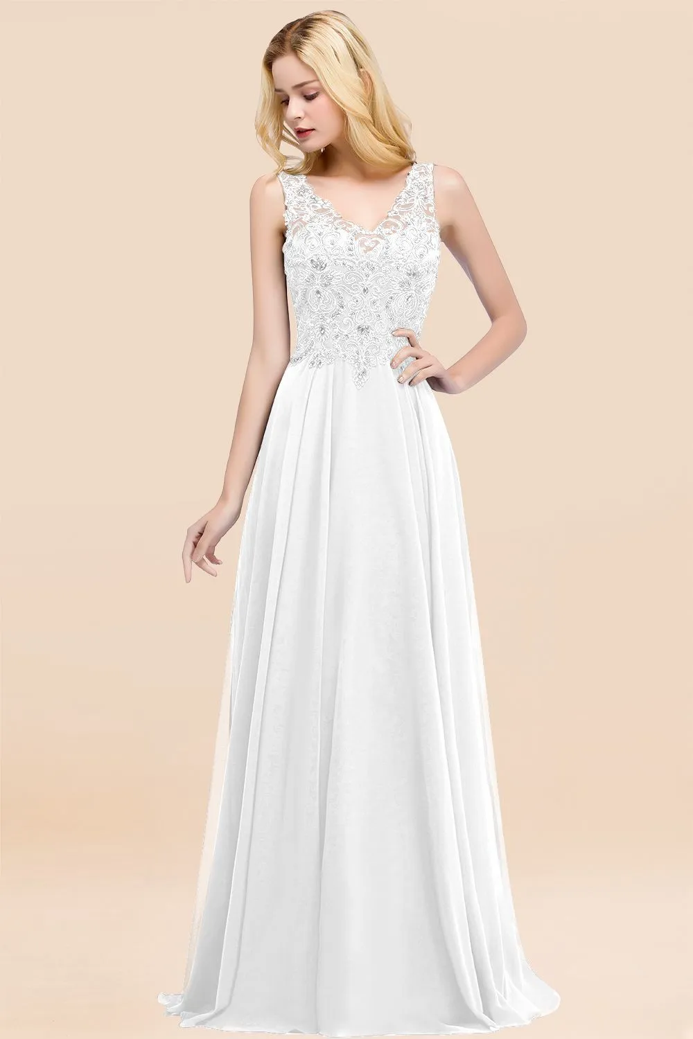Dusty Rose Long A-line Lace V-Neck Bridesmaid Dresses With Appliques