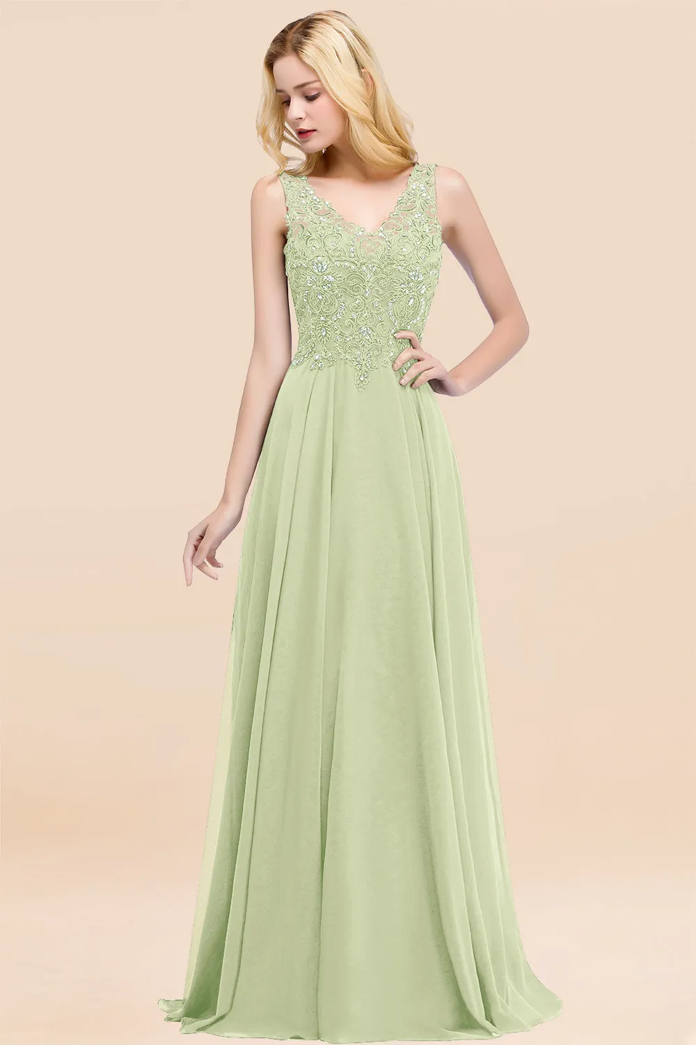 Dusty Rose Long A-line Lace V-Neck Bridesmaid Dresses With Appliques