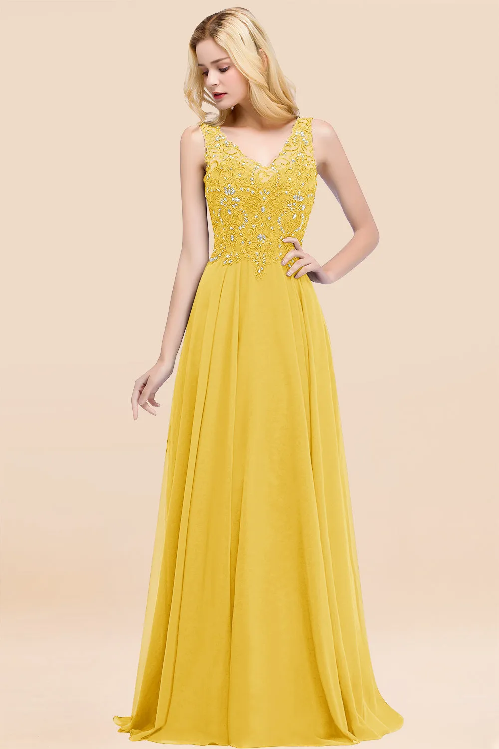 Dusty Rose Long A-line Lace V-Neck Bridesmaid Dresses With Appliques