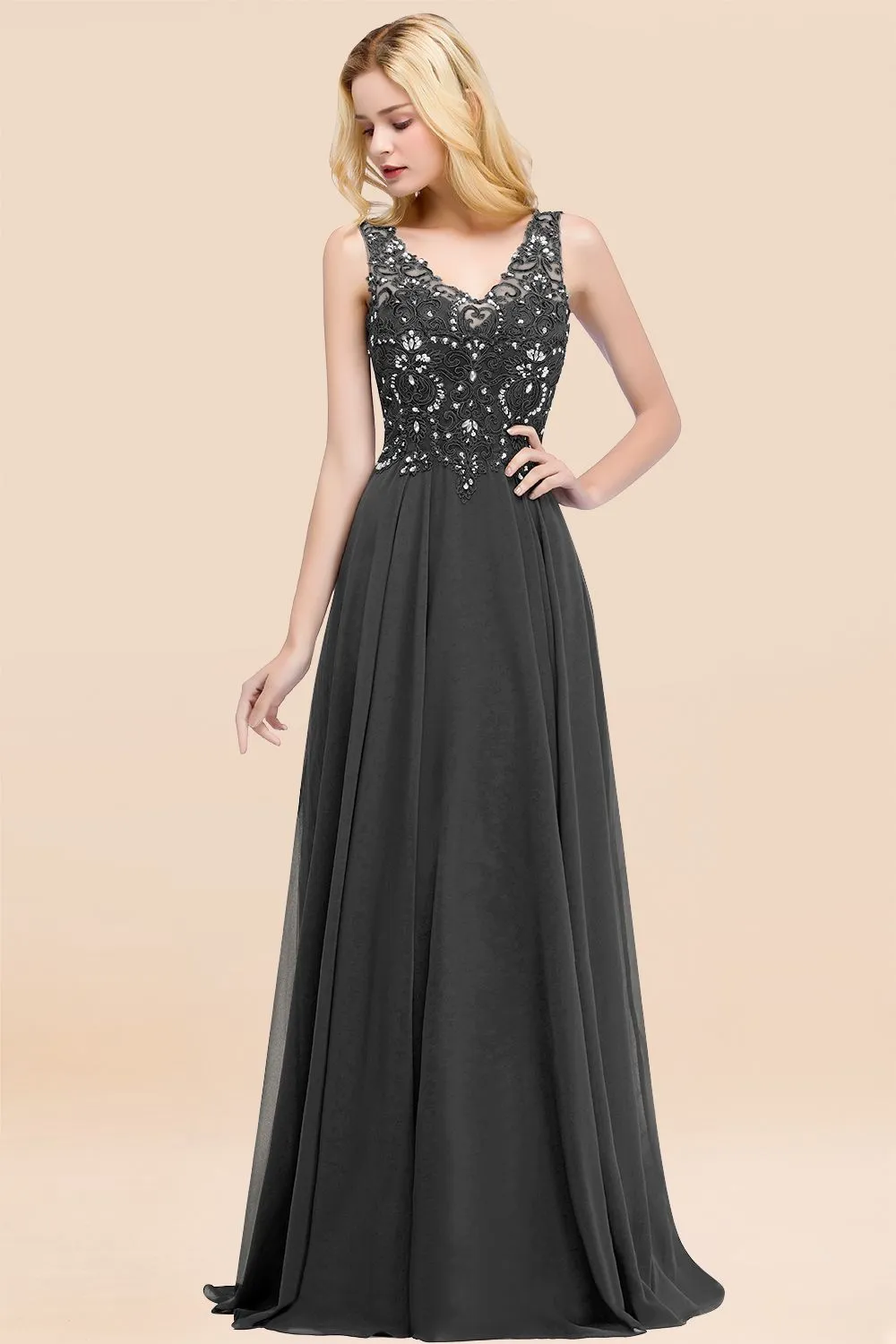 Dusty Rose Long A-line Lace V-Neck Bridesmaid Dresses With Appliques