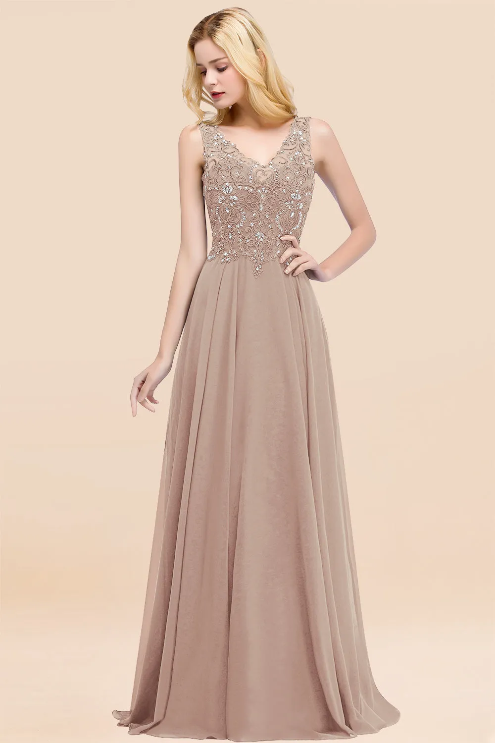 Dusty Rose Long A-line Lace V-Neck Bridesmaid Dresses With Appliques