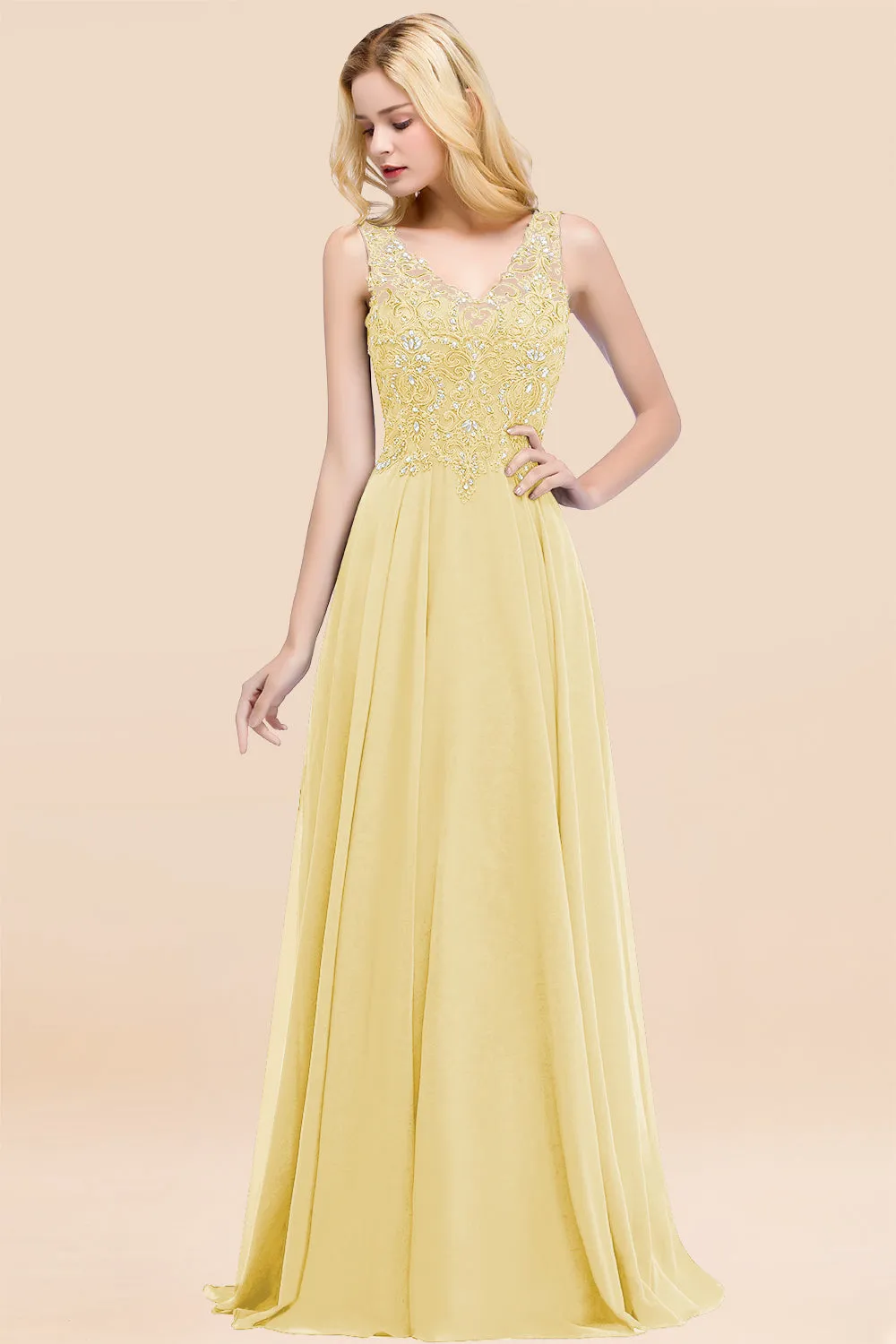 Dusty Rose Long A-line Lace V-Neck Bridesmaid Dresses With Appliques