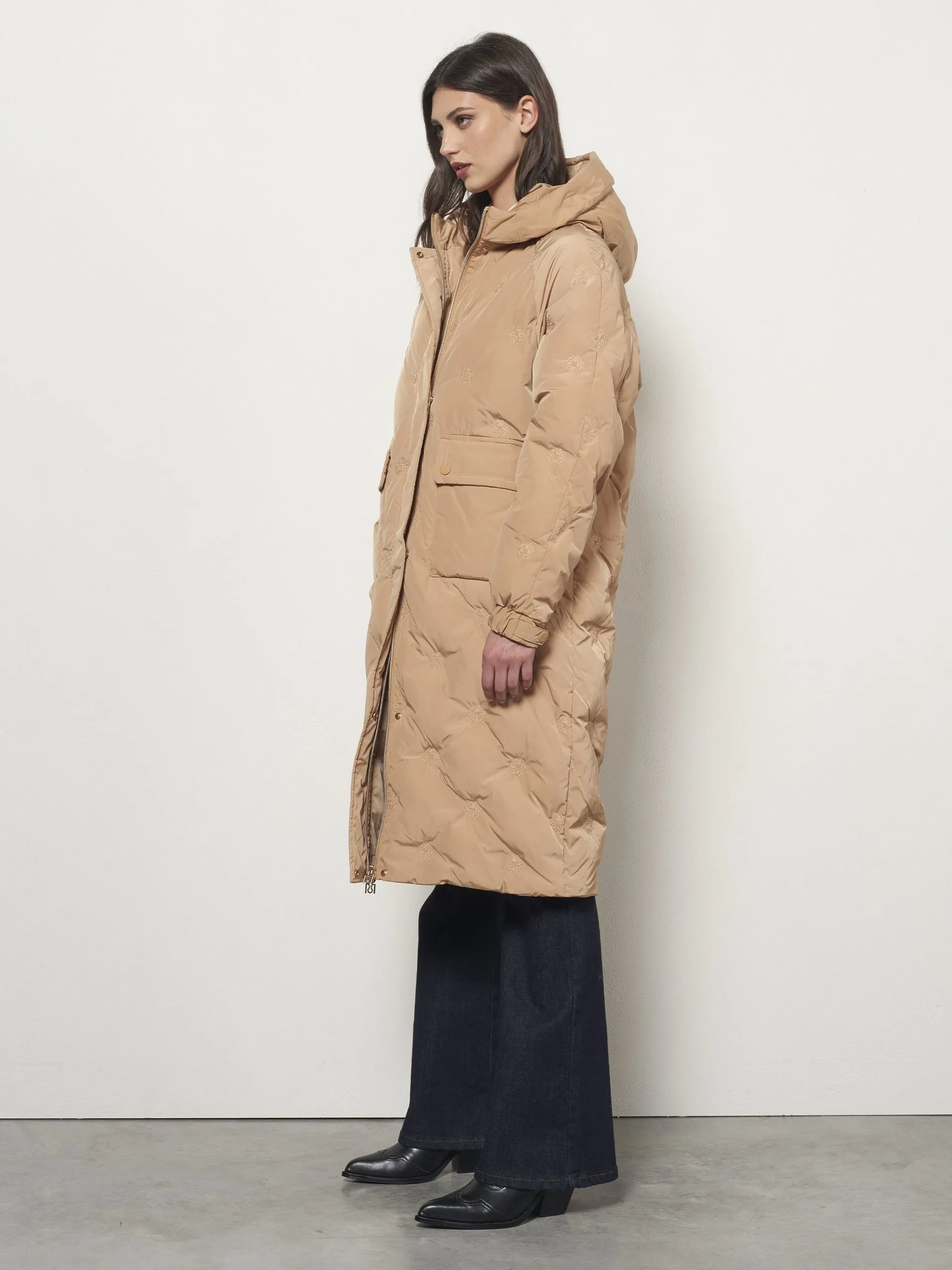 Embroidered Detail Puffer