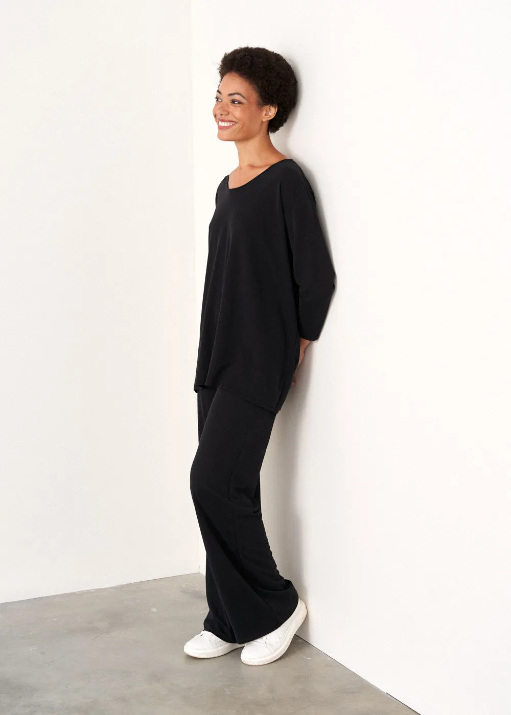 FRANKY OVERSIZED TOP - BLACK