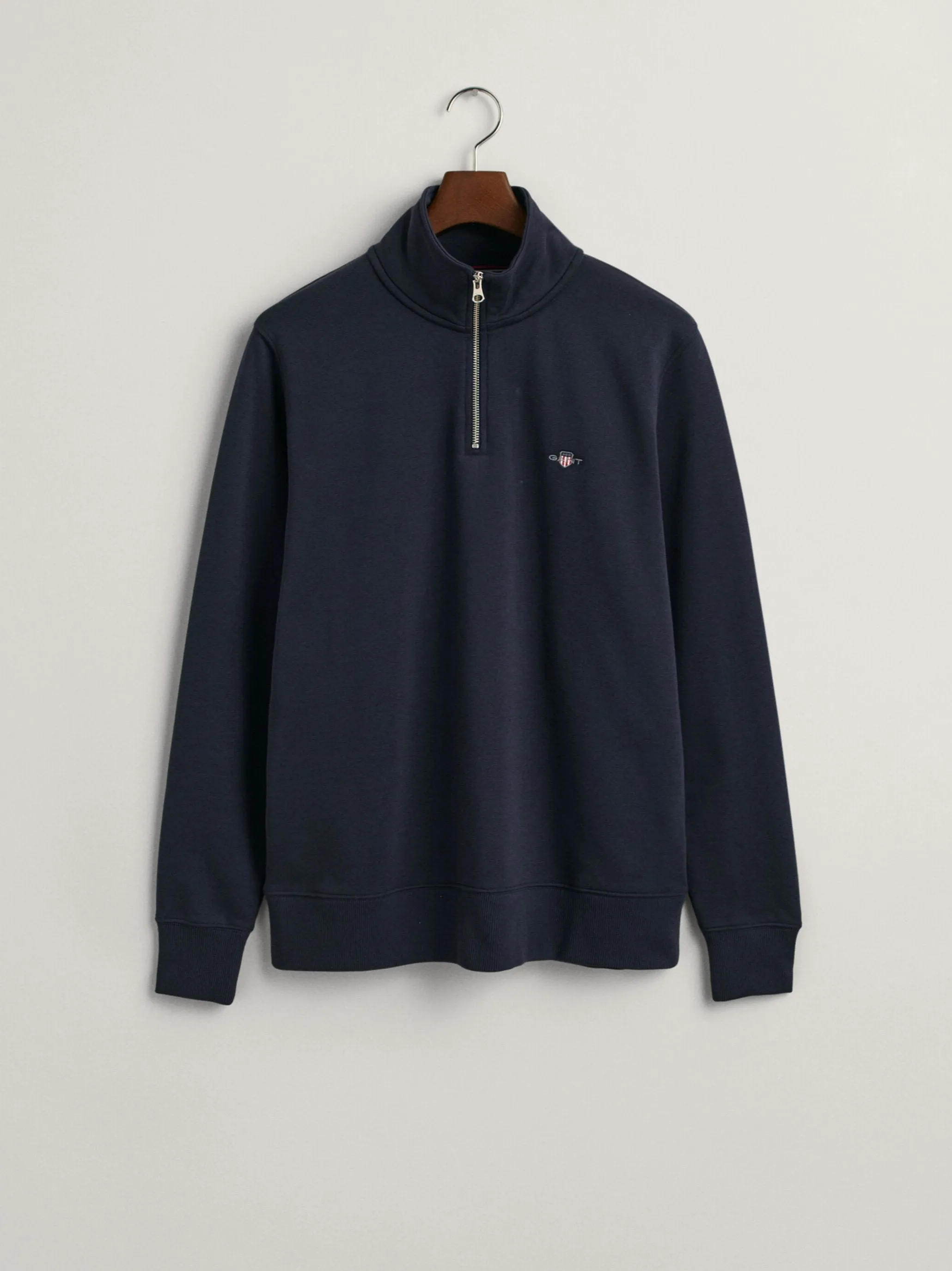 Gant Reg Shield Half Zip Sweatshirt
