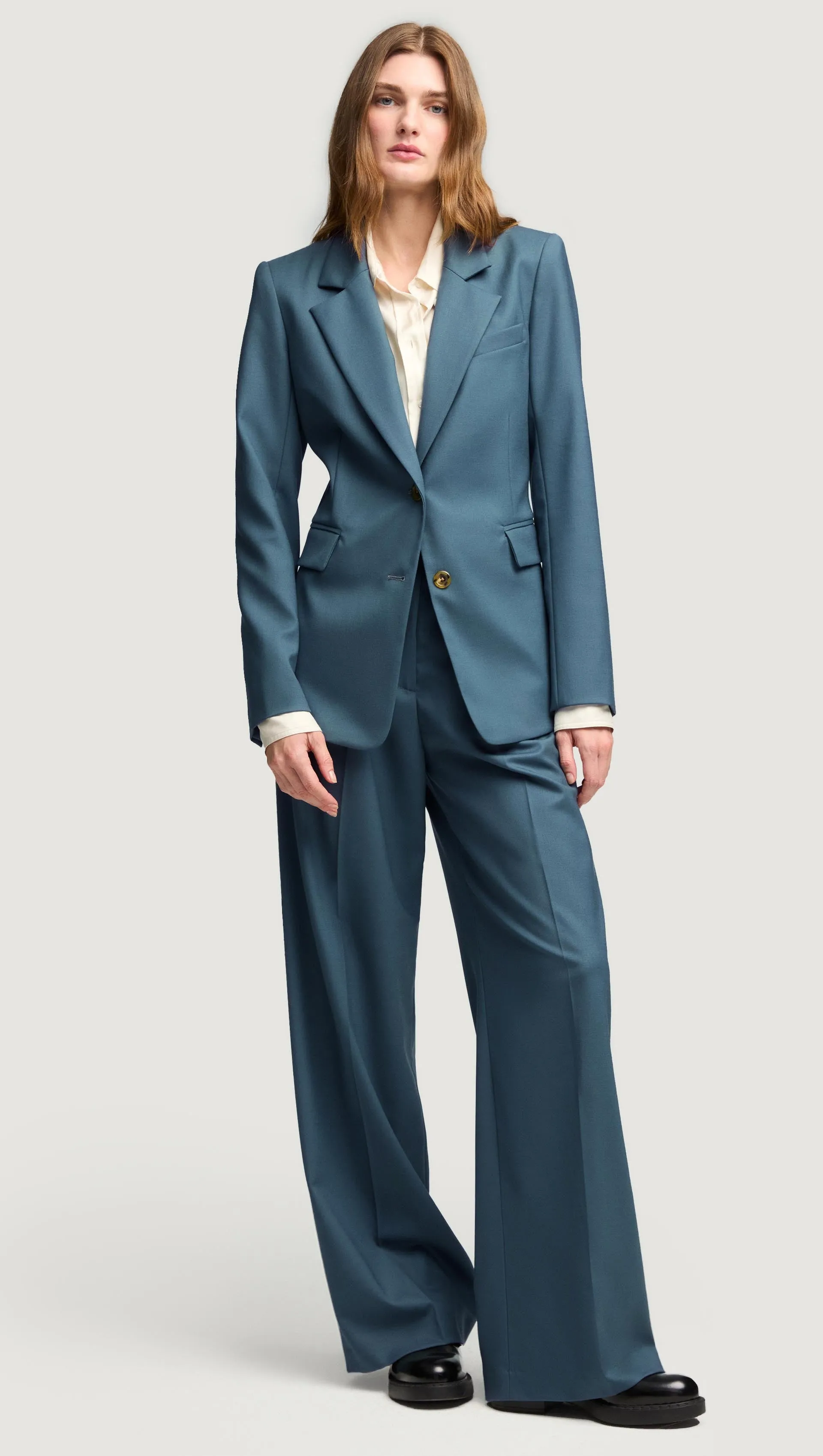 Pleated Trouser in Seasonless Wool | Stone Blue