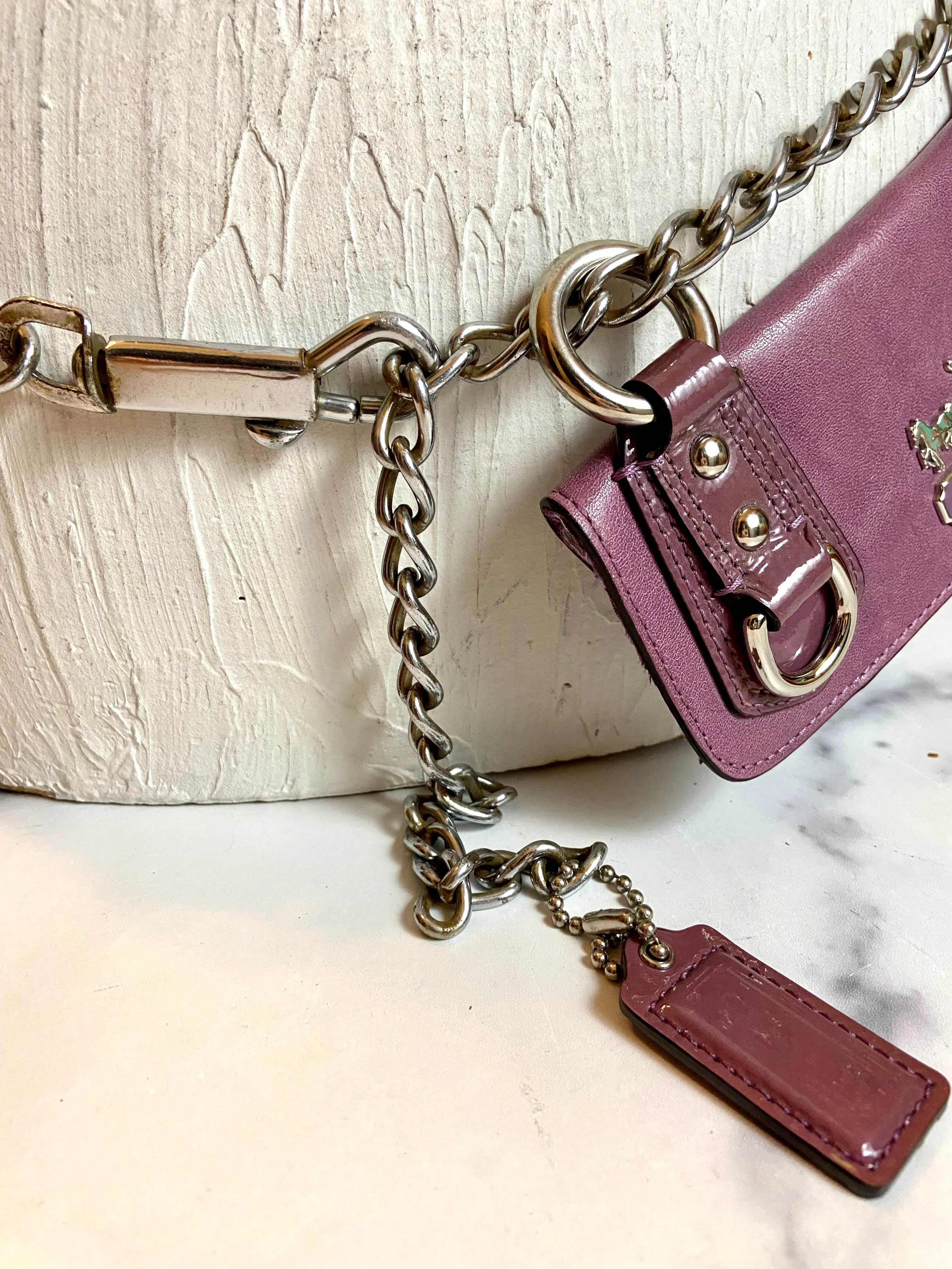 Reworked coach belt