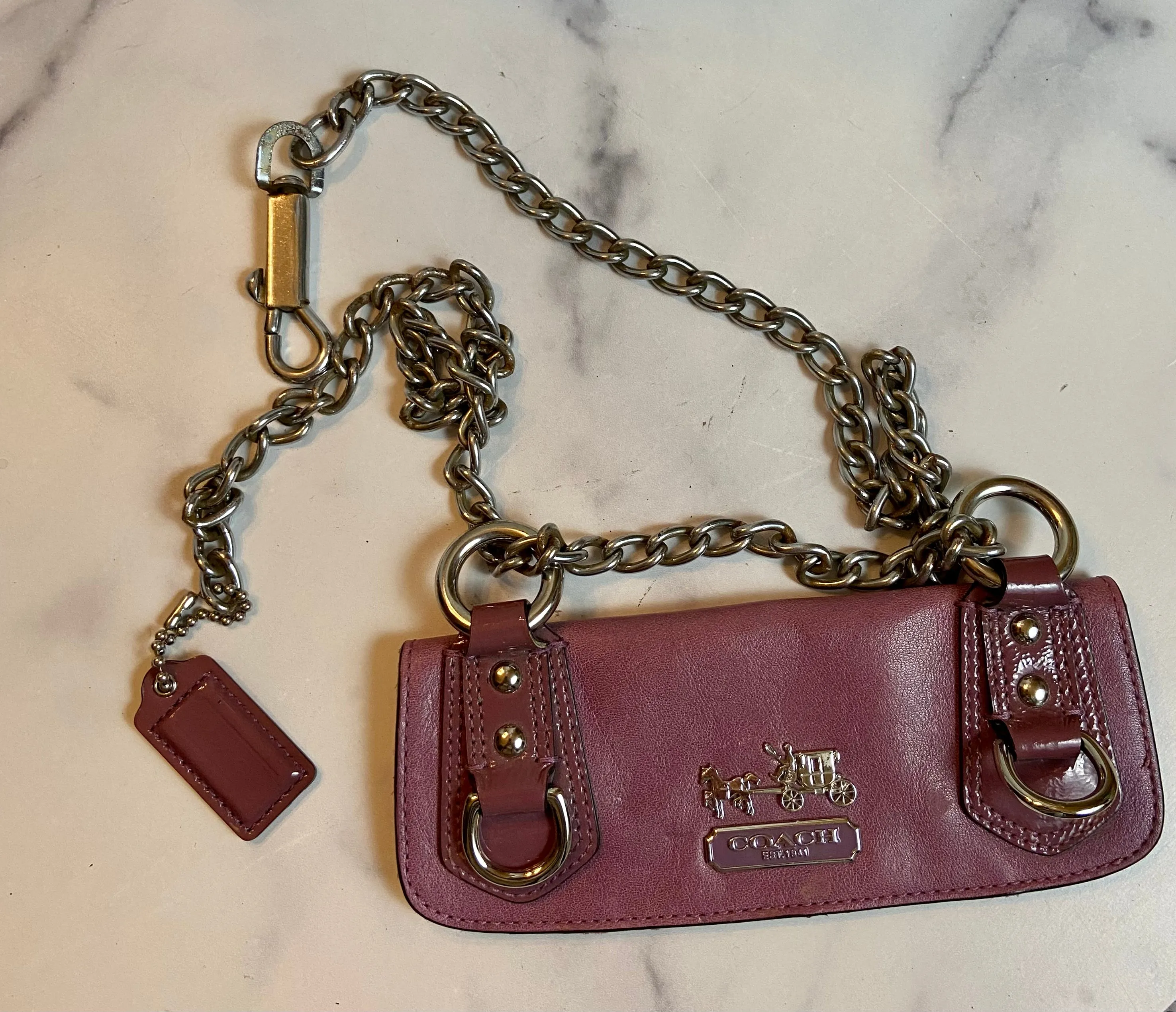 Reworked coach belt