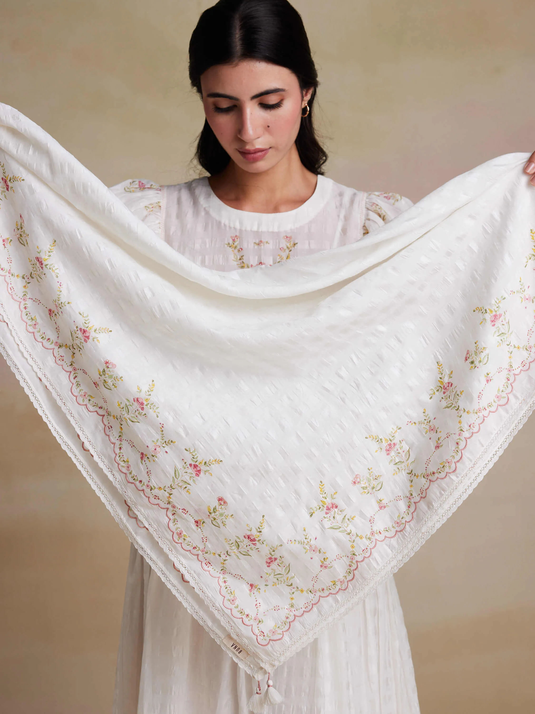 Spring Antiquity Scarf