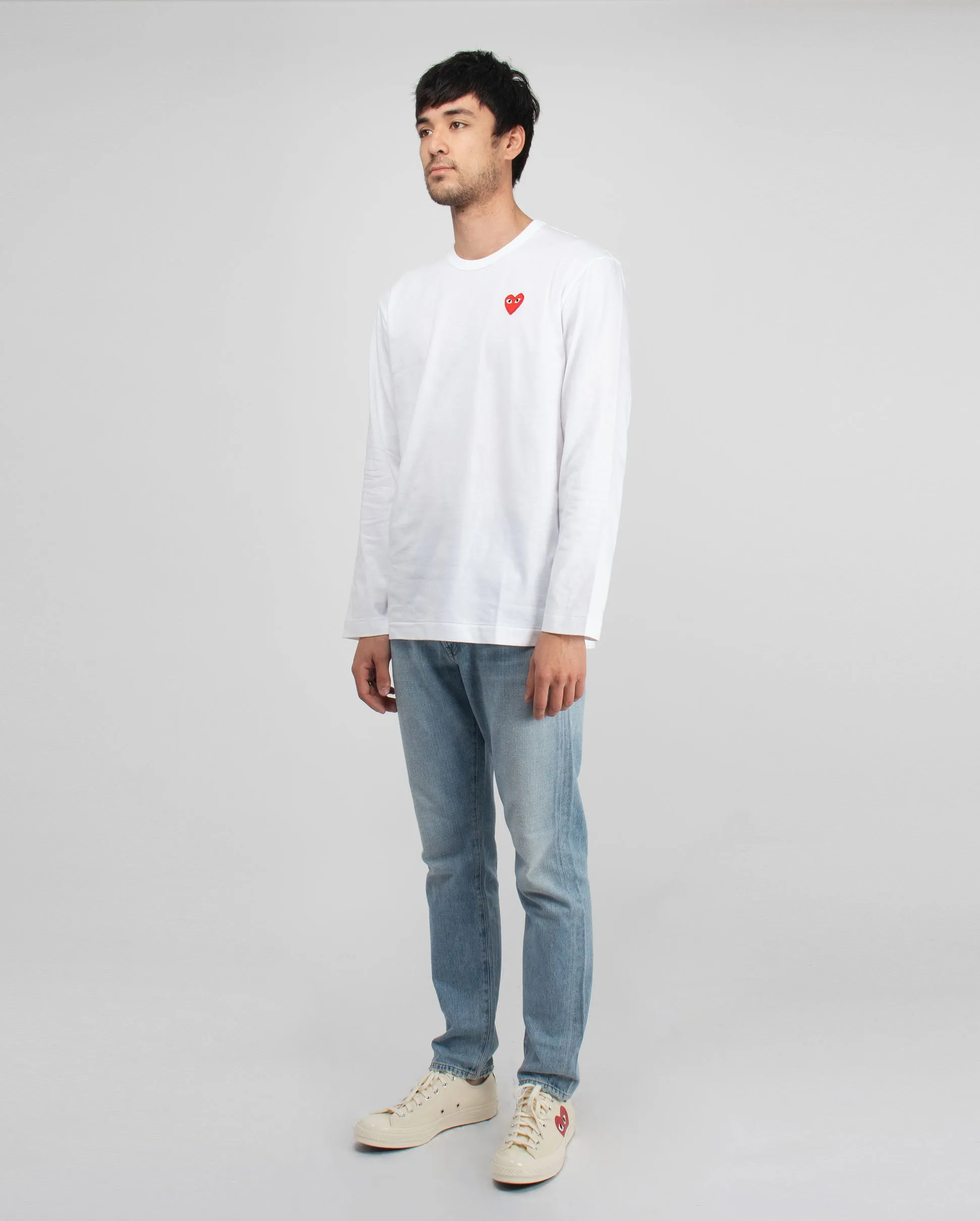 T118 LS RED HEART  T-SHIRT / WHITE